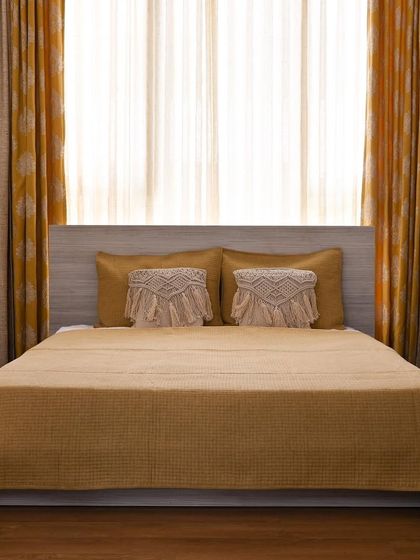 By the Riverside - Full-Service Interior Design Bedrooms: Personal Sanctuaries photo 62