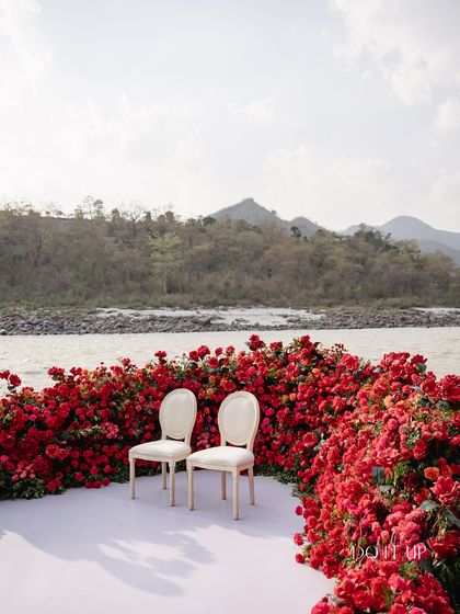 Dreamy Mandaps & Ceremonies photo 22