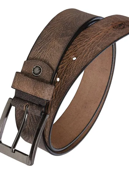 This men's casual belt features a weathered brown leather finish and a gunmetal-toned buckle. The textured appearance adds character while maintaining a professional look.