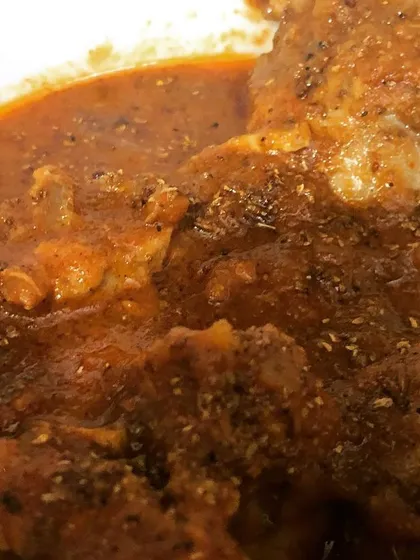 The spices in our Chicken Chatkaredar are what give it its unique, tangy flavour.