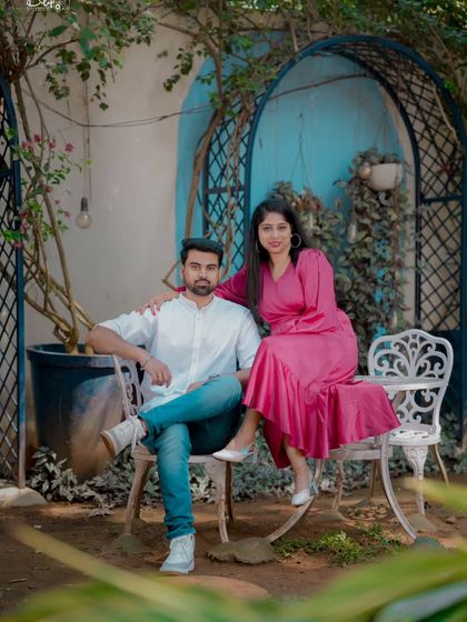 Creative "Save the Date" photo 3