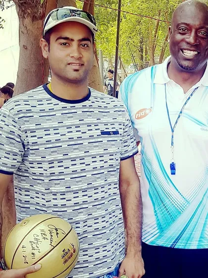 Meeting with James "Sam" Vincent, a former NBA player and coach, was a great experience. Learning from such legendary figures helps us bring world-class insights to our own players.