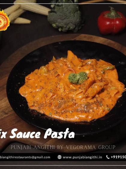 Can't choose between red and white sauce? Our Mix Sauce Pasta is the perfect solution. It's the best of both worlds in one creamy, tangy dish.