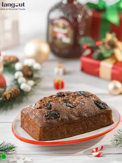 Our Rum and Raisin Cake is a classic Christmas delight with a spirited twist. The combination of rum-soaked raisins and rich cake is a timeless holiday favorite.