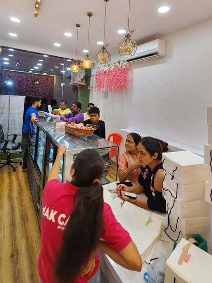 Inside the Mak Cakes Kitchen photo 3