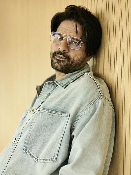 Street Style & Edgy Looks photo 17