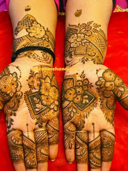 Another view of the floral fusion mehandi, showing the beautiful symmetry and detail.