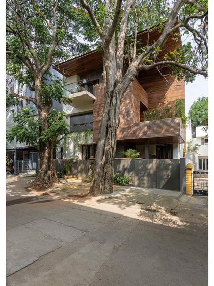 Techno Architecture - Luxury Residential Architecture Project Showcase: Between Two Trees photo 4