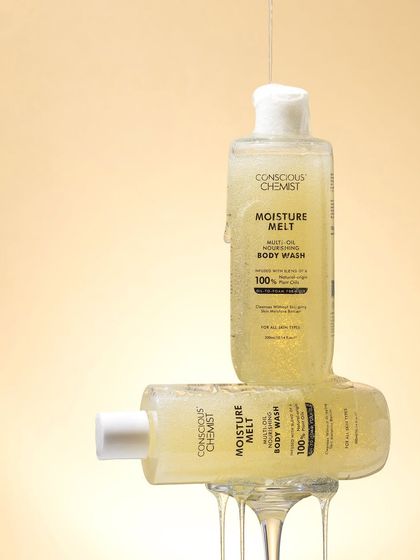 To give this body wash a warm, indulgent feel, we used a golden-hour-inspired background. The stacked bottles and dripping texture highlight the product's nourishing, oil-infused formula.