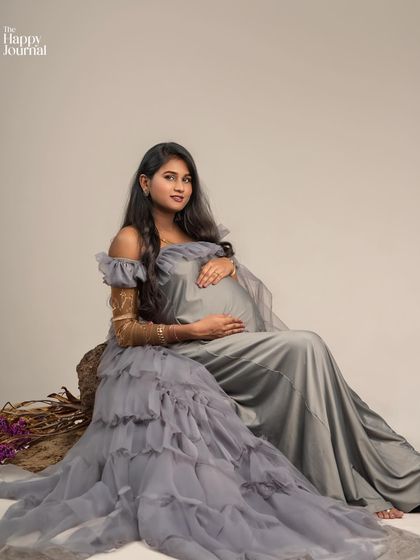 Pooja - Maternity & Newborn Photography Elegant Maternity Gowns photo 11