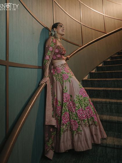 The Bride & Groom: Solo Portraits photo 42