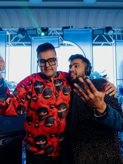 Behind the Decks: The Artist at Work photo 49