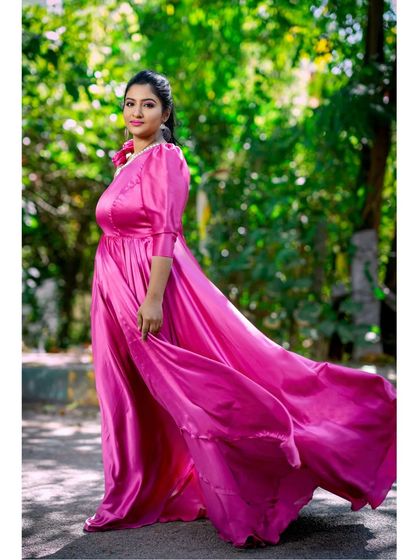 Creative Kalpane - Occasion Wear Rental Pre-Wedding & Couple Shoots photo 28