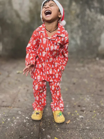 Capturing moments like this is why I started Little Bear. This is the pure, unfiltered happiness of a child feeling festive and comfortable in his Christmas pajamas. It’s more than just clothing; it’s about making memories.