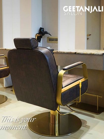 This is your moment. The salon chair is where the magic begins, a space dedicated entirely to your transformation and relaxation.