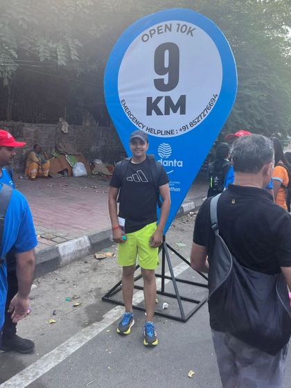At the 9 KM mark of the Open 10K run. Endurance running is about pacing yourself and pushing through the mental barriers, something I teach in my endurance training sessions.
