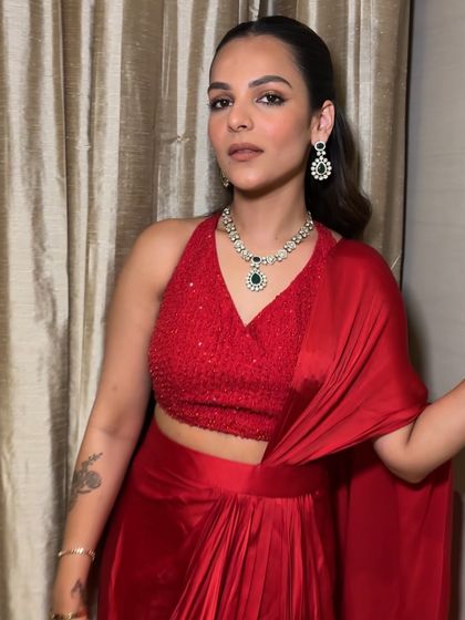 The client looks confident and beautiful with her classic Hollywood waves.