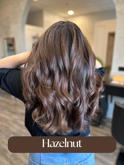 A beautiful Hazelnut shade that adds warmth and light to the hair. This is another gorgeous example of a no-bleach color transformation.