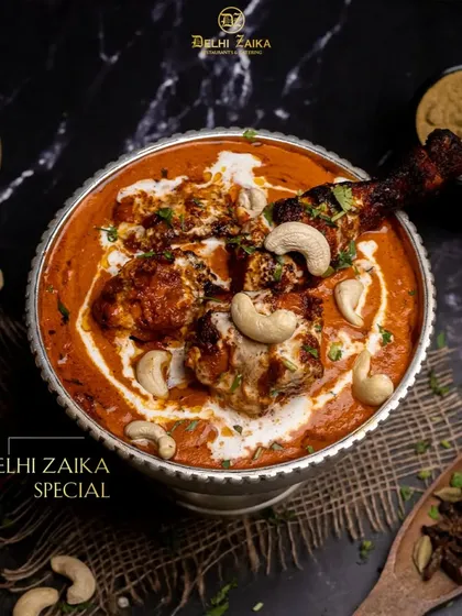 Experience our Delhi Zaika Special Gravy, a taste experience like no other. Dine in and savor every single bite.