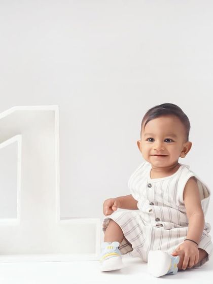 First Birthday & Cake Smash photo 29