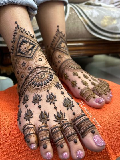 3D Henna Touch - Festive & Occasional Mehndi Elegant Feet Mehndi photo 7