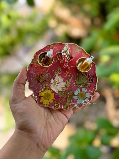 Vinys Galleria - Custom Resin Home Decor Festive & Spiritual Collection photo 8