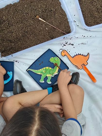 The Whiz Lab - In-School STEM Programs Adventures in Paleontology & Flight photo 9