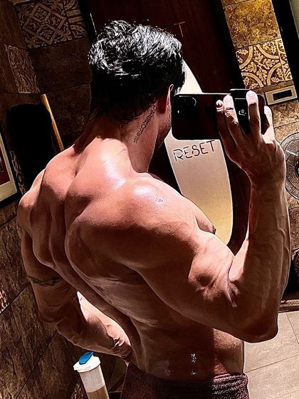 Anupam Adarsh Mishra - Strength and Physique Coaching The Aesthetic Blueprint photo 210