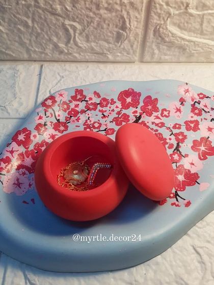 A beautiful custom set featuring our hand-painted cherry blossom cloud tray and a matching solid red mini round jar.