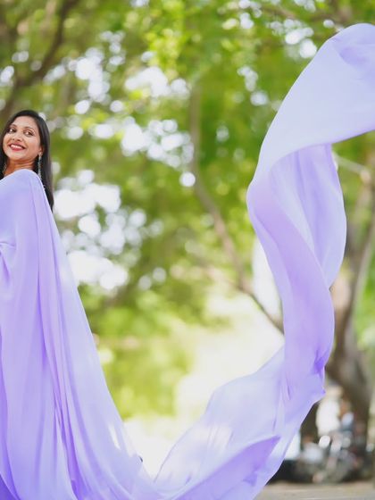 Pre Wedding Attire - Pre-Wedding Outfit Rental Flowing Trail Sarees photo 9