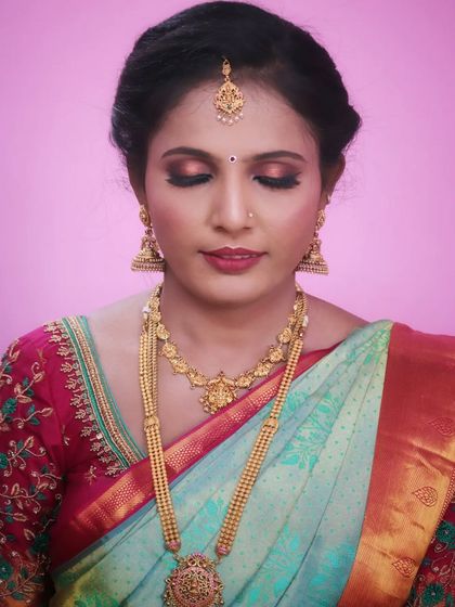 Shruthi Prashanth - Special Occasion Makeup Traditional South Indian Elegance photo 9
