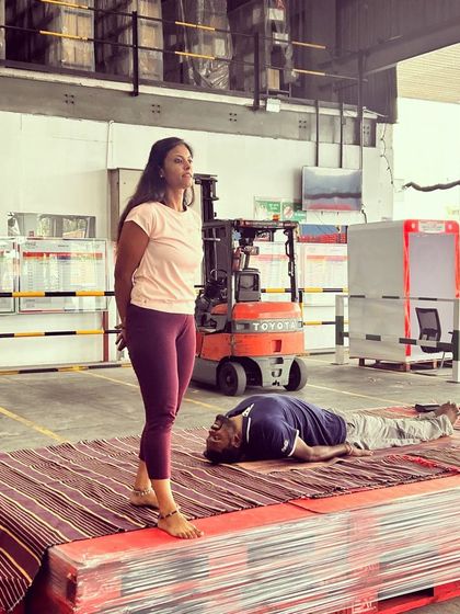 Richa Kumar - Yoga for Strength, Flexibility & Power Our Yoga Community: Practice & Connection photo 26