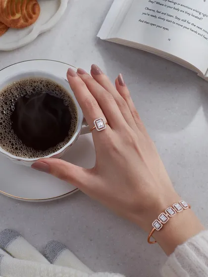 For this fine jewelry campaign, the goal was to create a cozy, aspirational moment. I used soft, natural lighting to highlight the sparkle of the diamond ring and bracelet, setting a scene that feels both luxurious and relatable.