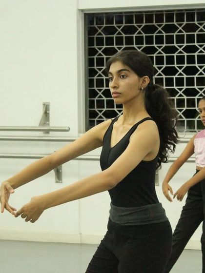 Lewis Foundation of Classical Ballet - Dance & Fitness Classes Contemporary & Modern Jazz photo 24