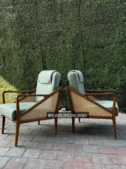 Another side view of the elegant lounge chairs.