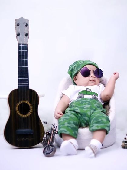 Newborn Portraits (0-3 Months) photo 52