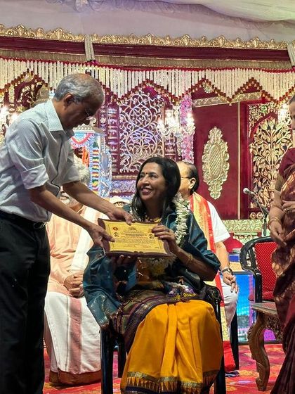 Another view of the award ceremony at Chamarajpet, organized by the Ramanavami celebrations trust. The stage was so beautifully decorated for the occasion.