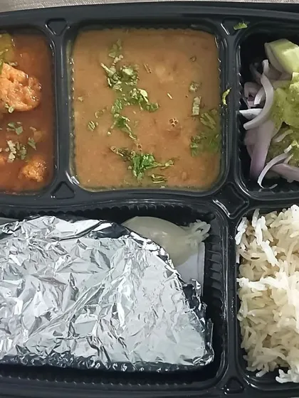 A simple yet tasty thali with aloo mongra (radish pods) sabzi and dal. I love to include seasonal vegetables to keep the meals fresh and healthy.