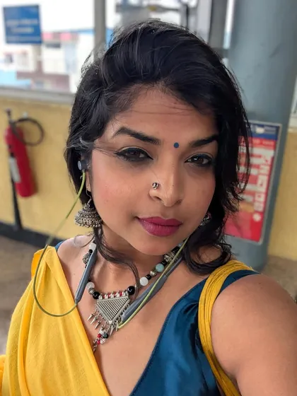This is me, Pavna. I believe in showing up authentically, both on and off the mat. My goal is to create a space where you feel seen and supported, just as you are.