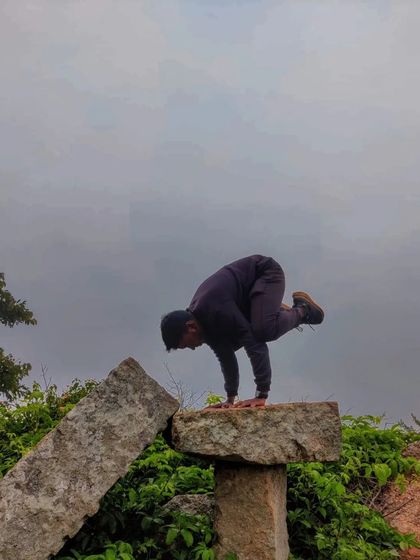 Rakshith Setty - Multi-Style Yoga Instruction My Personal Practice: Asanas & Insights photo 15