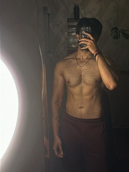 A moody, artistic shot of my physique. Fitness is not just physical, it's an aesthetic and a lifestyle.