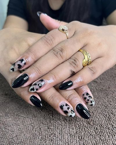 Professional Nail Artist Course