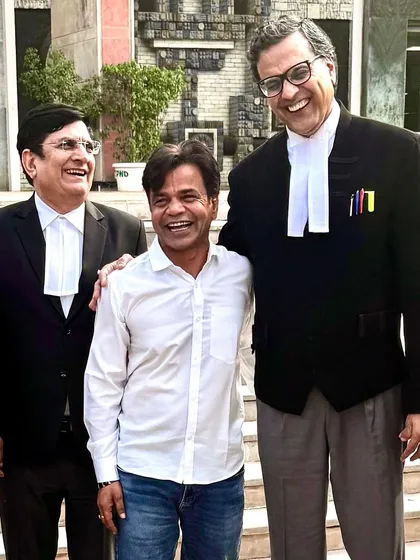 Sharing a moment with my client, the esteemed actor Rajpal Yadav, at the Delhi High Court. Representing clients from all walks of life is a core part of my practice, and I always advise focusing on resolution to move forward.