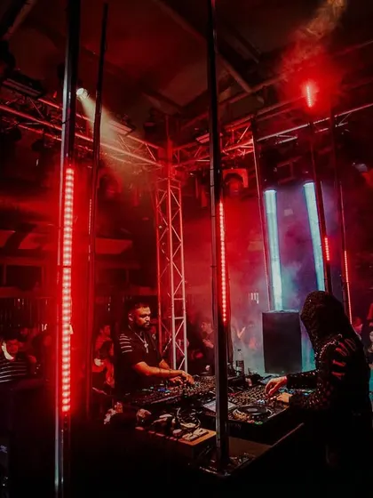 The world's first melodic house Face-to-Face (F2F) battle with Almost Human. This setup, with us facing each other, creates a unique competitive and collaborative energy.