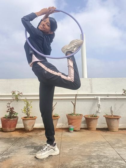 Gowri Murthy - Flow Arts Instruction & Performance My Flow Journey photo 19