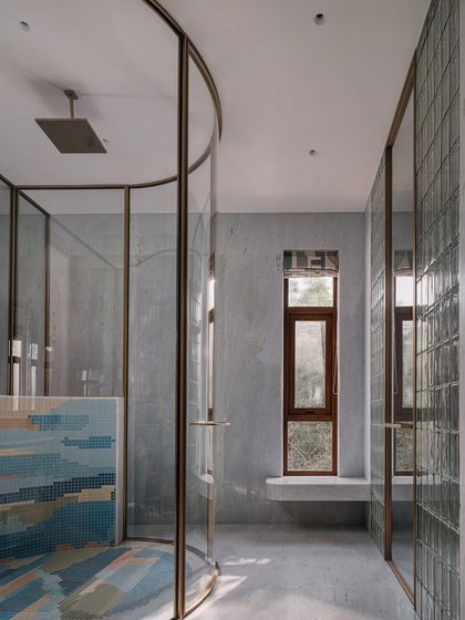 Statement Bathrooms & Powder Rooms photo 7