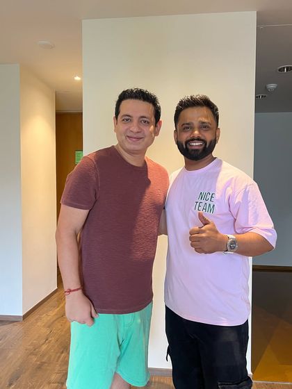 Fresh cut and new vibes for the experienced Mumbai Indians player, Piyush Chawla.