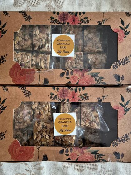 My granola bars are also available in these lovely gift boxes. They make a thoughtful and healthy gift for anyone who enjoys nutritious, homemade food.