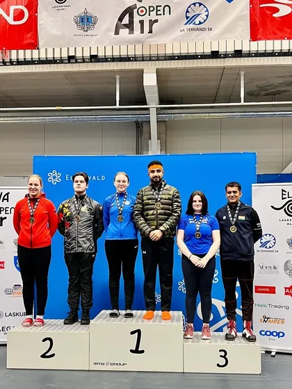 The mixed team podium at the Elva Open Air tournament, with our athlete Upraj Singh and his partner taking the gold medal.
