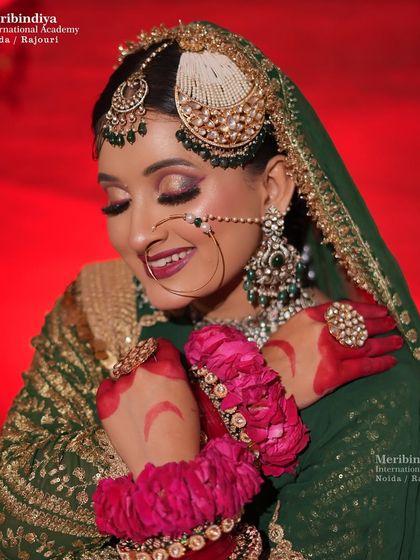 A joyful bride showcasing a beautiful smile. The makeup enhances her happiness, with a focus on radiant skin and sparkling eyes.